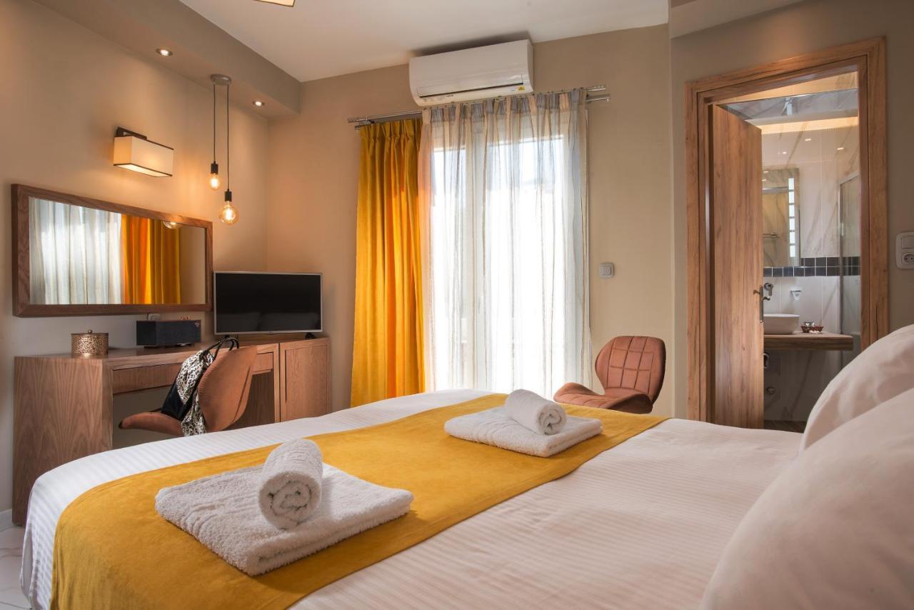 Angelica'S Deluxe Rooms In Adamas Exteriér fotografie