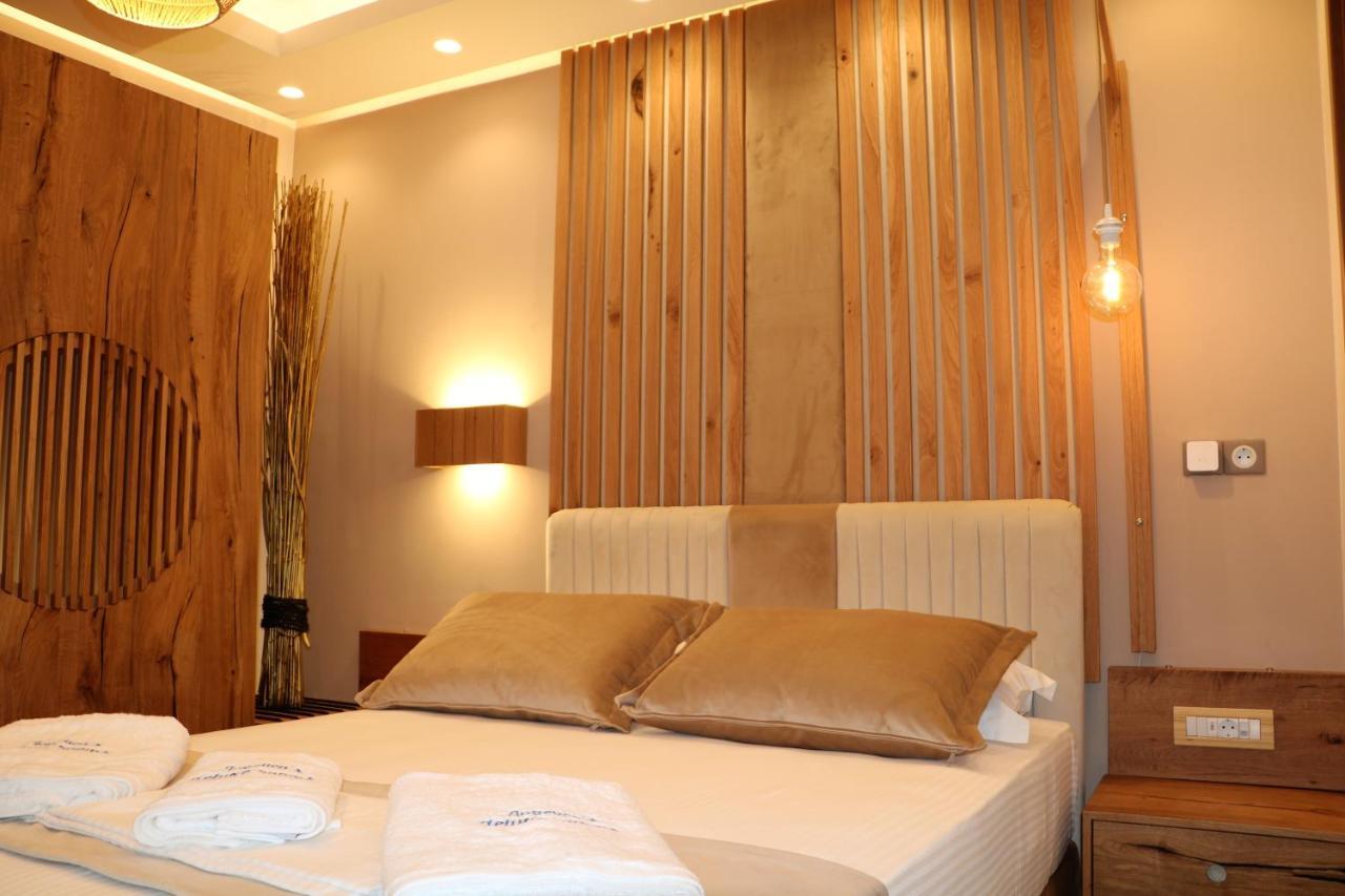 Angelica'S Deluxe Rooms In Adamas Exteriér fotografie